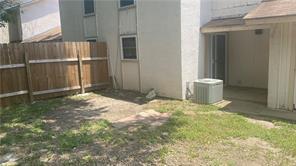 Building Photo - 6900 Hart Ln