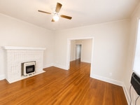 Building Photo - Highland in Shreveport!