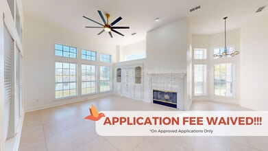 Building Photo - 10061 Vineyard Lake Rd E