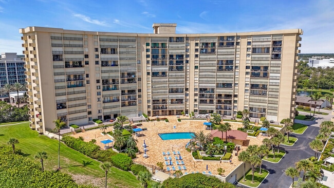 Building Photo - 100 Ocean Trail Way