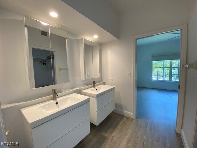 Building Photo - 328 Sugar Pine Ln