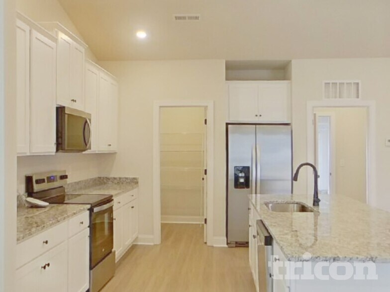 Building Photo - 7206 Jerimoth Dr