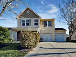 Building Photo - 9907 Fernspray Rd