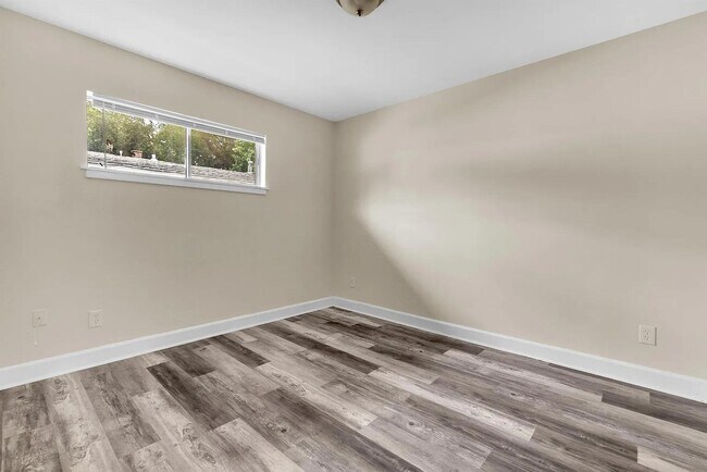 Building Photo - 3451 Tutwiler Ave