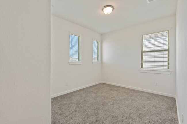 Building Photo - 17114 Pentland Hls Wy