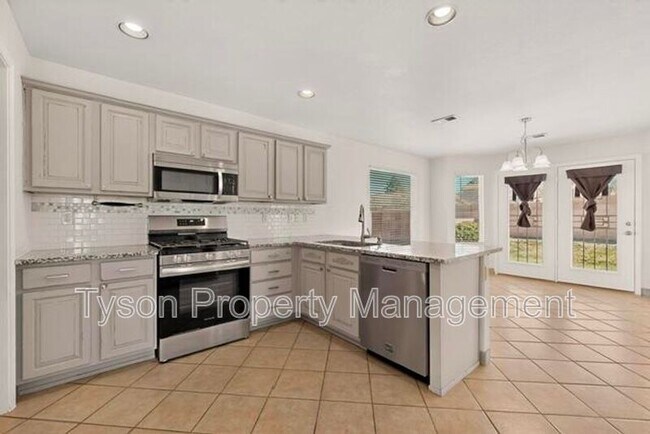 Building Photo - 10332 Calle Hermosa Pl NW