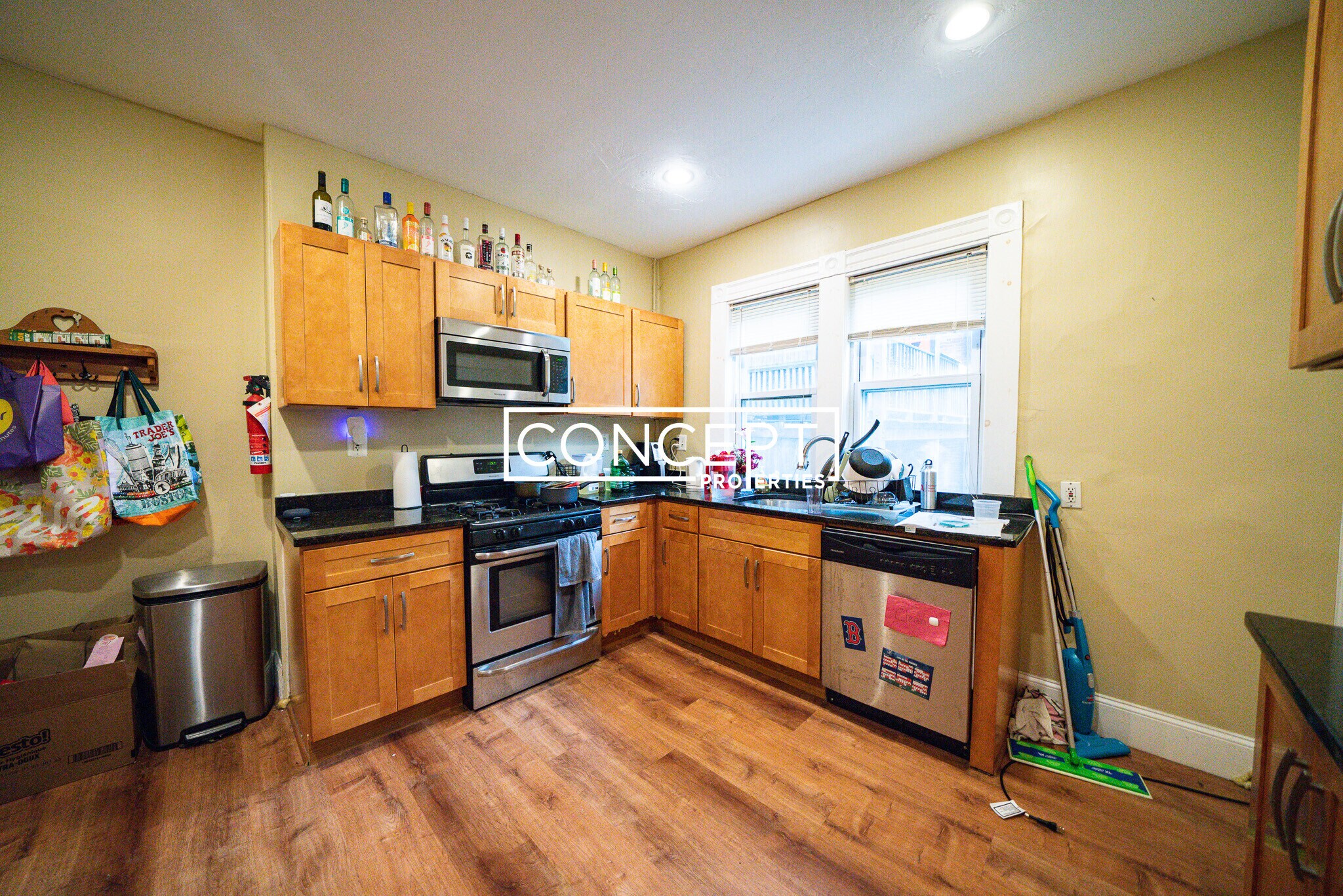 Building Photo - 135 St Alphonsus St