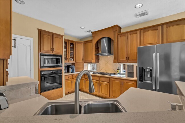 Building Photo - 13703 Layton Hills Dr