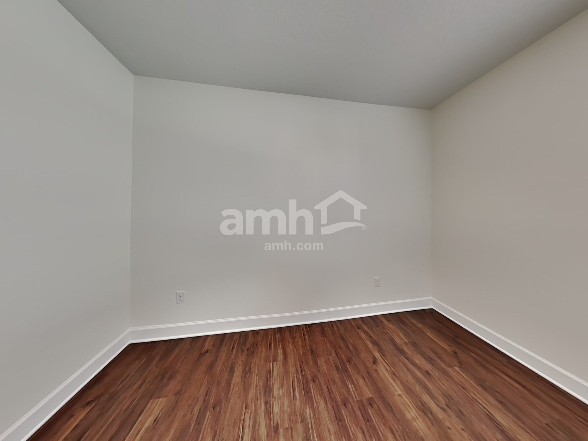 Building Photo - 2105 Saffron Walden Dr