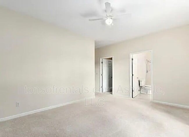 Building Photo - 180 Kingfisher Ln