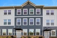 Building Photo - 13041 Western Ln