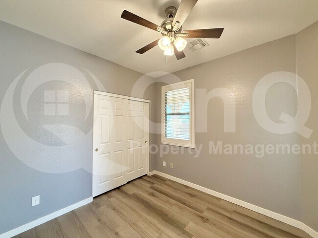 Building Photo - 3148 E Merlot St