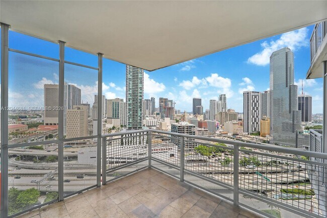 Building Photo - 350 S Miami Ave