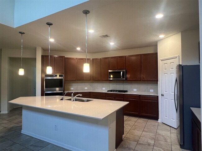 Building Photo - 14112 Harmony Ridge Trl