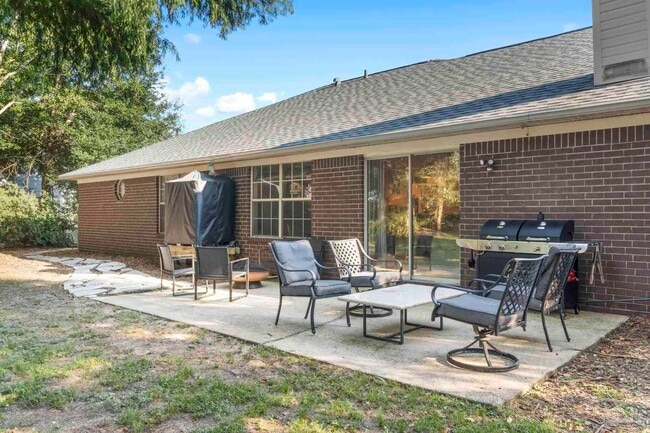Building Photo - 5828 Ibis Rd