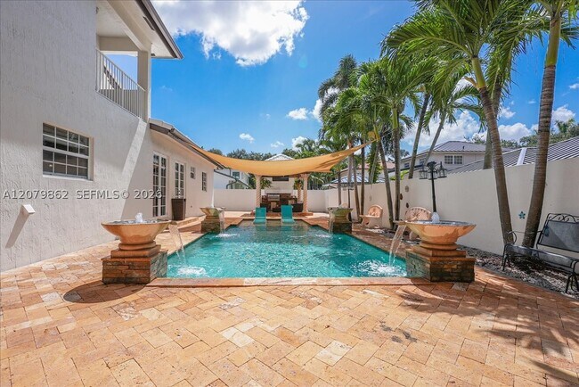Building Photo - 8254 NW 165th St
