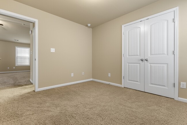 Building Photo - 3220 Sweet Clover Ln