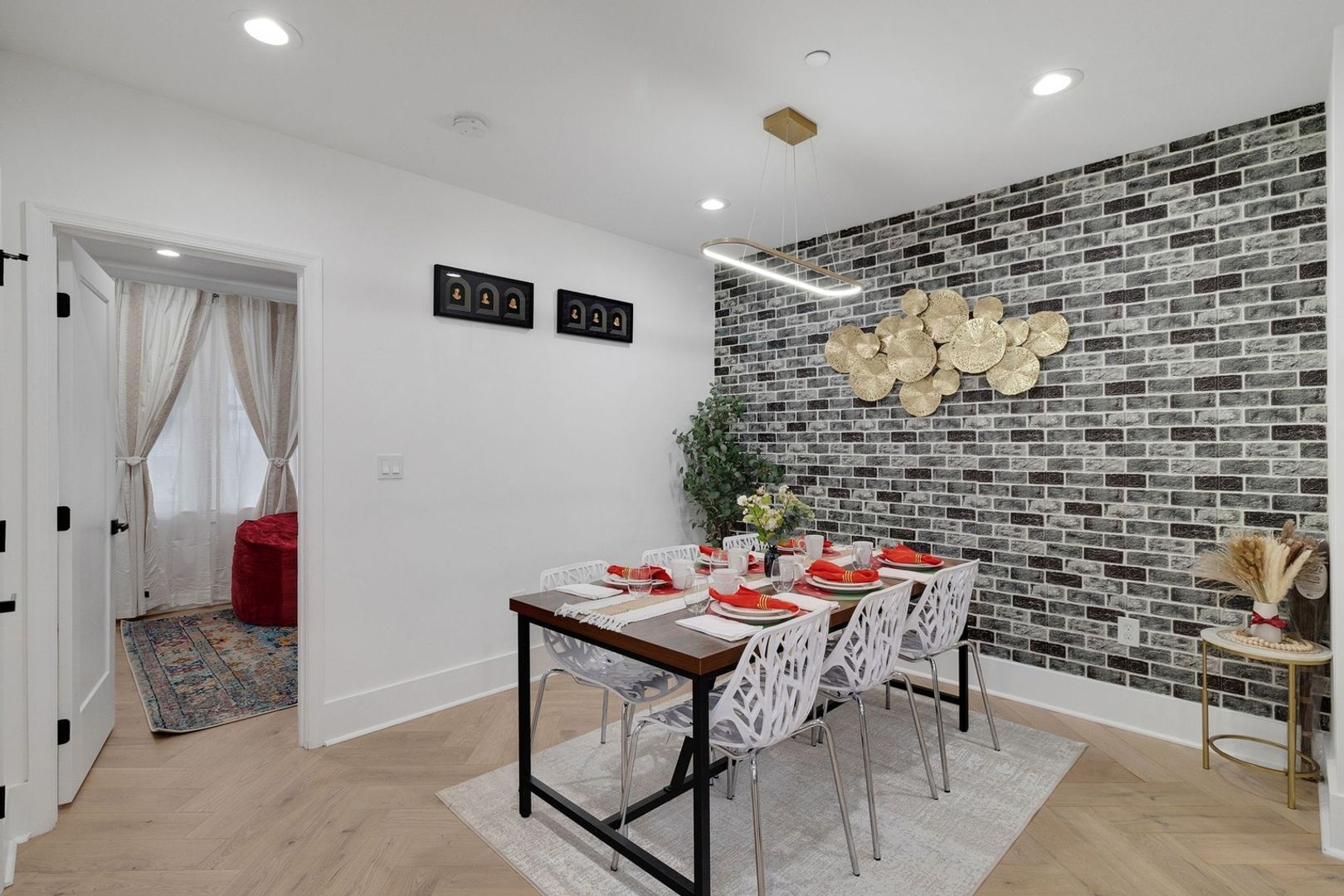 Building Photo - 1417 Montello Ave NE