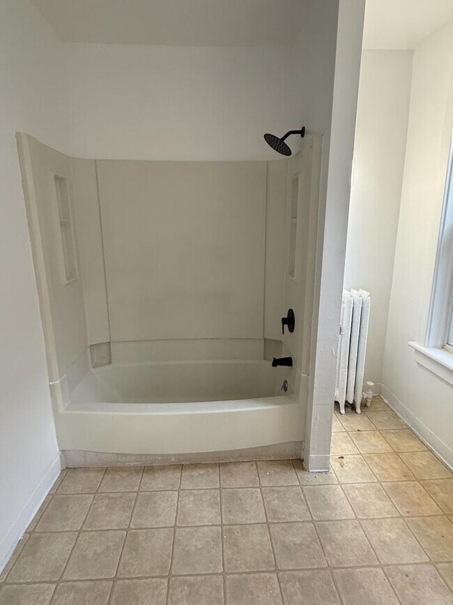 Building Photo - 2120 Susquehanna St