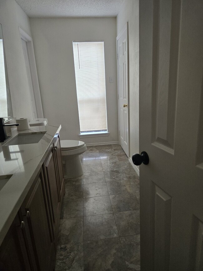 Building Photo - 4028 O B Crowe Dr