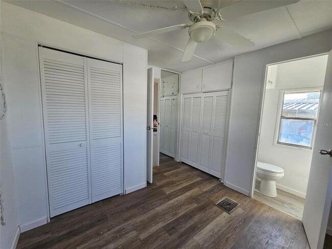 Building Photo - 321 3rd St Dr W