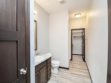 Building Photo - 9625 W Broek Dr