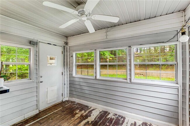 Building Photo - 2312 Gravel Springs Rd
