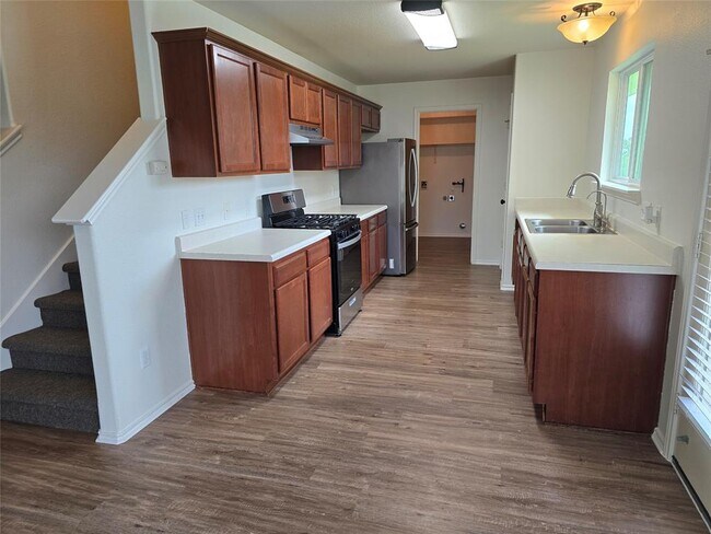 Building Photo - 11909 Big Sky Dr