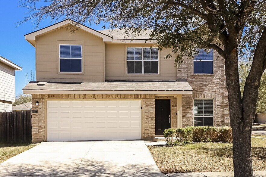 Primary Photo - 10503 Marigold Bay