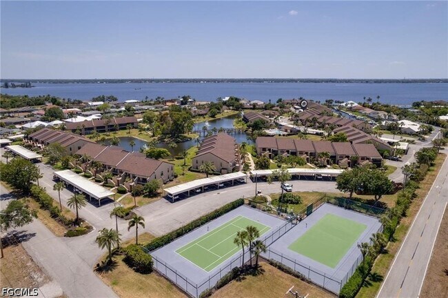 Building Photo - 15489 Admiralty Cir