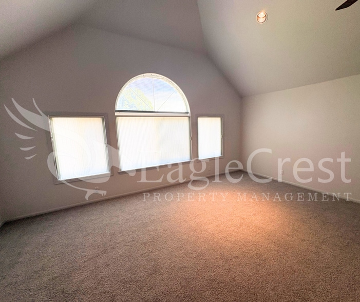 Building Photo - Brand-New Bright & Open Studio Apartment ~ $300.00 OFF 2nd Month Rent!!