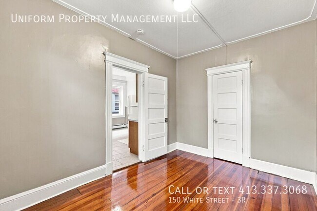 Building Photo - 150 White St