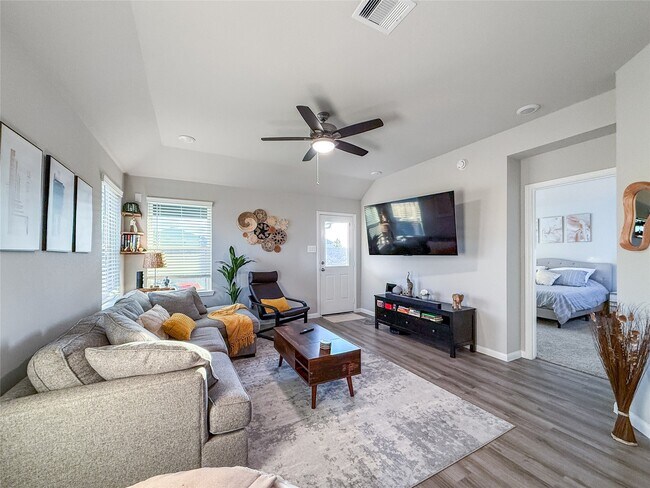 Building Photo - 25611 Ivory Gull Wy