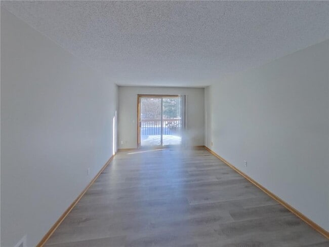 Building Photo - 4350 Thornhill Ln