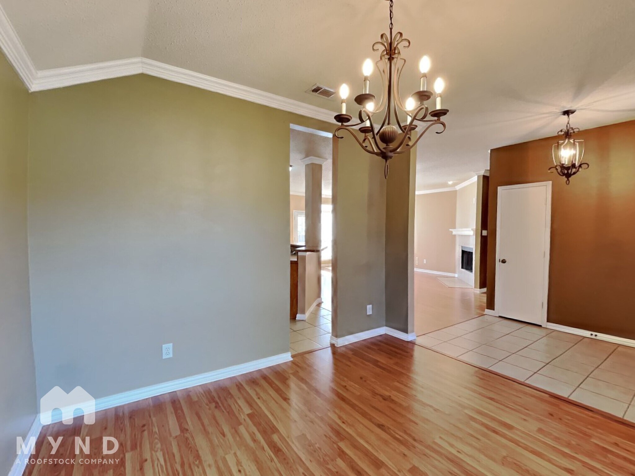 Building Photo - 5505 Stonemoss Dr