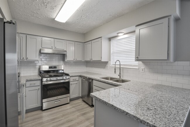 Building Photo - 5514 Dove Forest Ln