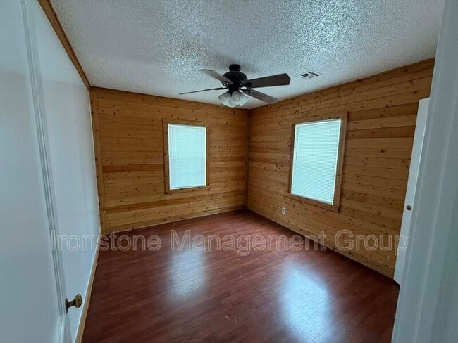 Building Photo - 3503 W 43rd St