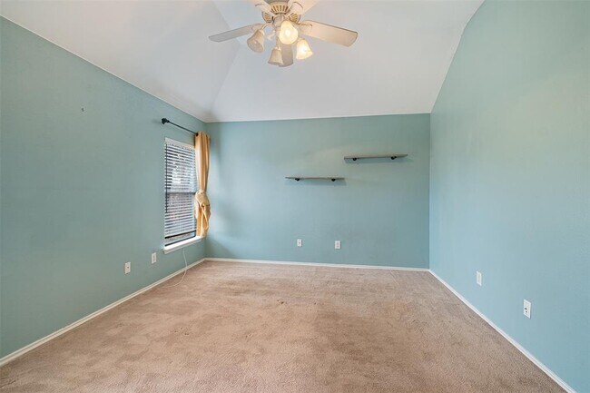 Building Photo - 3012 Hill St