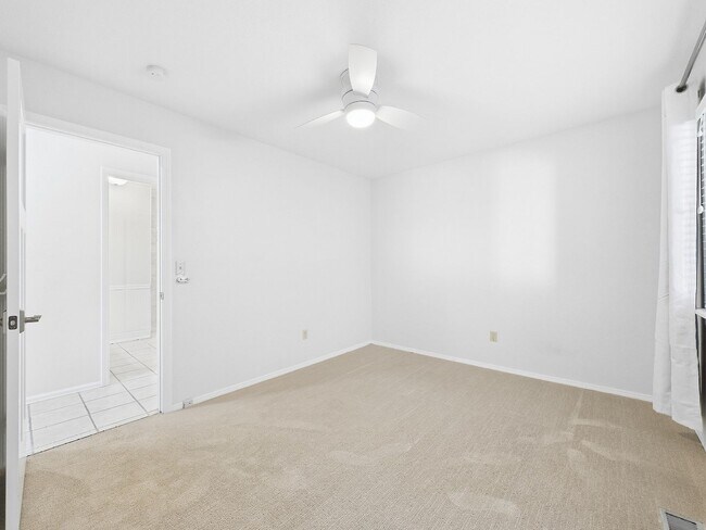 Building Photo - 6213 S Galena Way