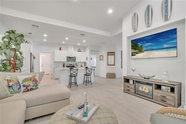 Building Photo - 518 Daiquiri Pl