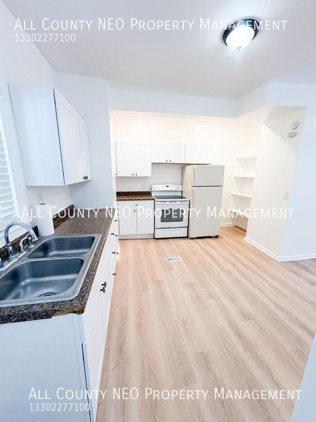 Building Photo - 623 South Meridian-