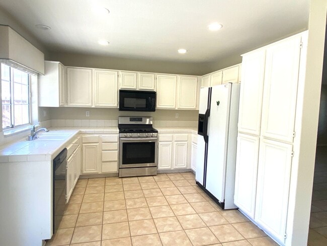 Building Photo - Reflections Home in Pleasanton – 3BR + Lof...