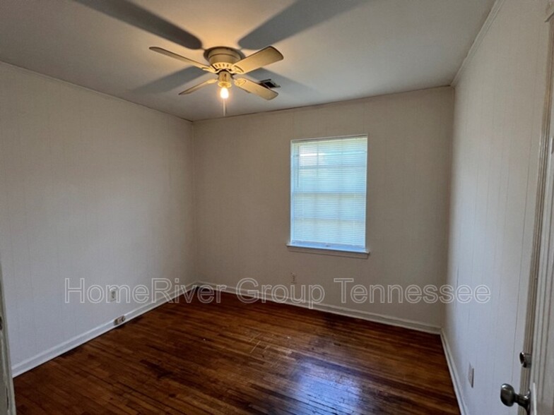 Building Photo - 451 Marlowe Ave
