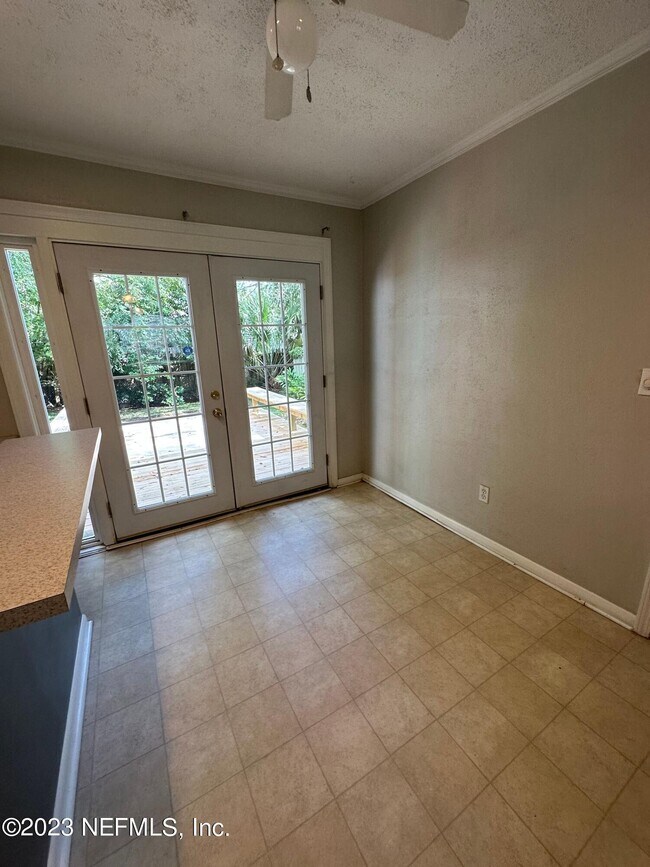Building Photo - 1123 Brierfield Dr