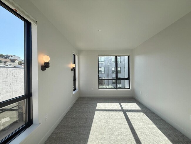 Building Photo - 1300 22nd St