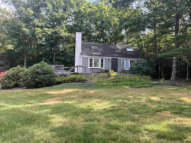 Primary Photo - 64 Quarry Ln