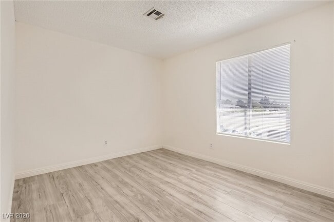 Building Photo - 716 Pensacola Ln