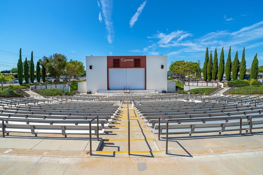 Amphitheater hosts a summer concert line-up - 13601 Del Monte Dr