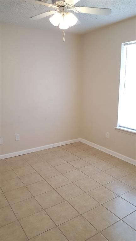 Building Photo - 831 Russell Cir