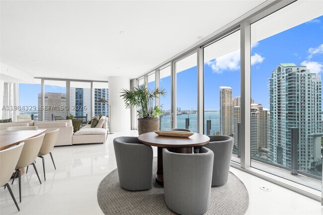 Building Photo - 300 Biscayne Blvd